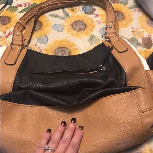 Purse - Picture 3 of 3